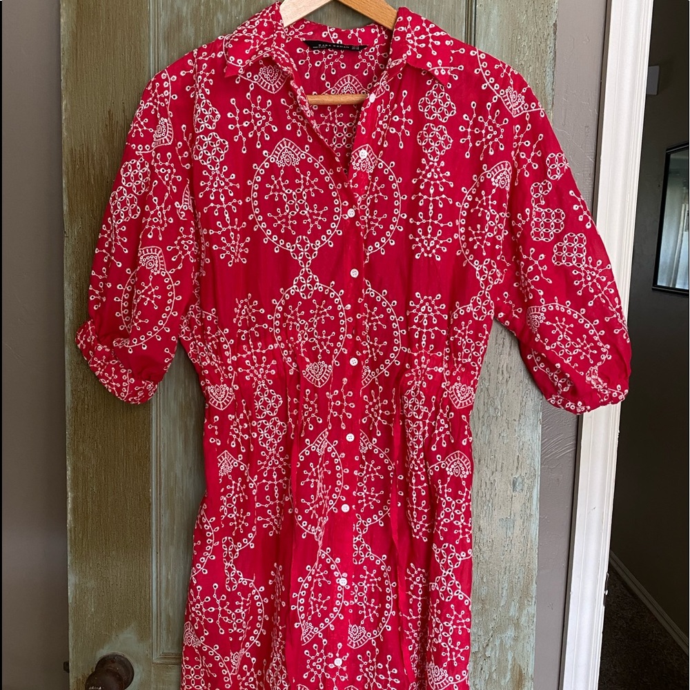 Red Zara puff sleeve dress